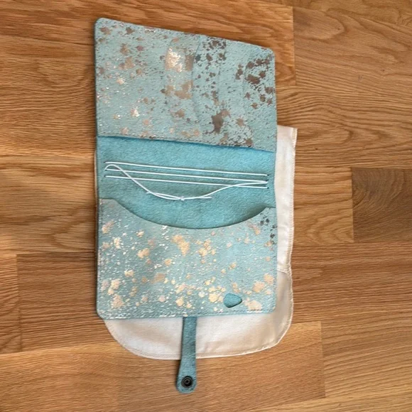 Chic Sparrow A5 Snap Closure Notebook Journal - Special Edition - Picture 3 of 7